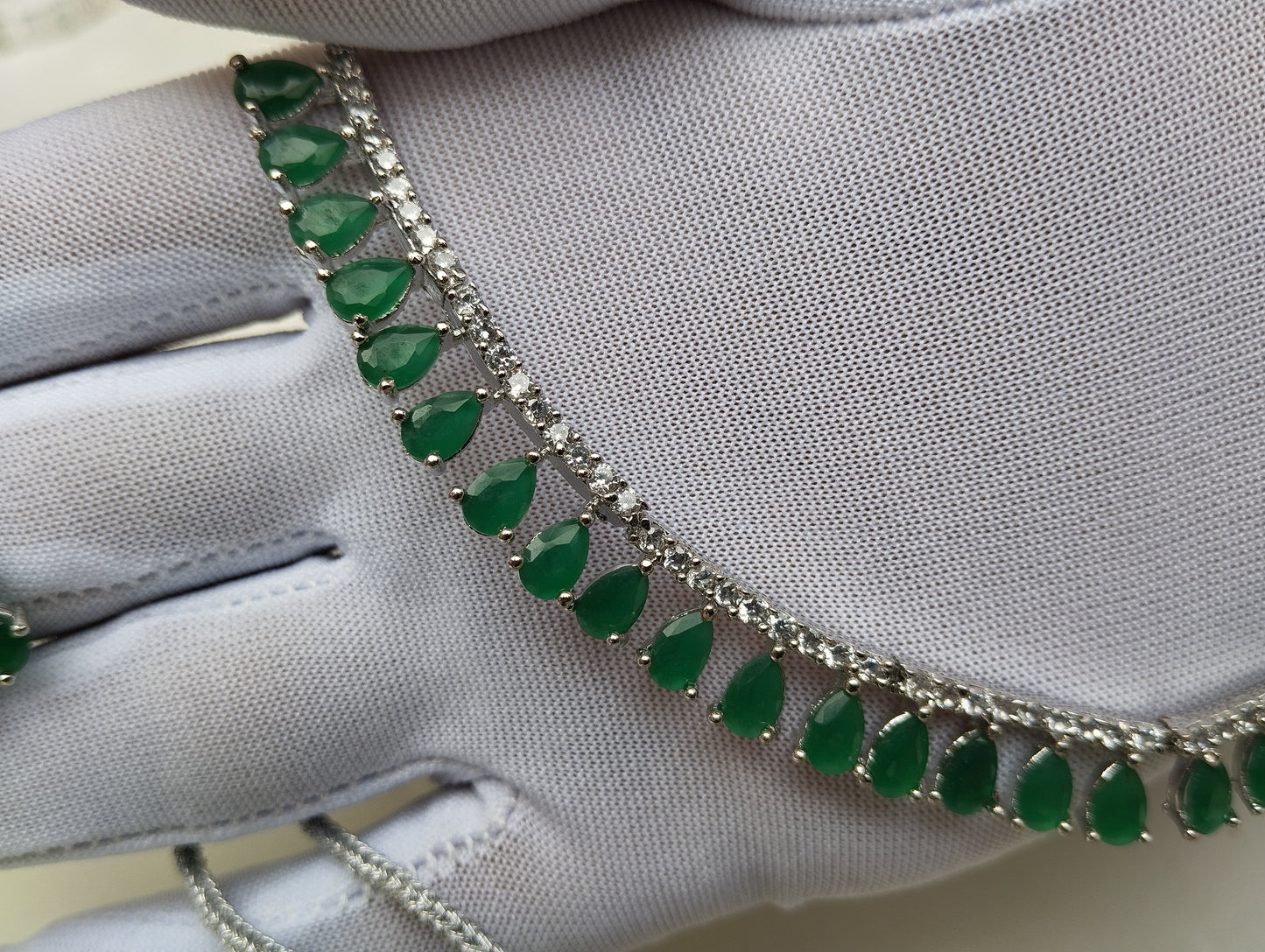 Emerald Teardrop Necklace Set with Earrings