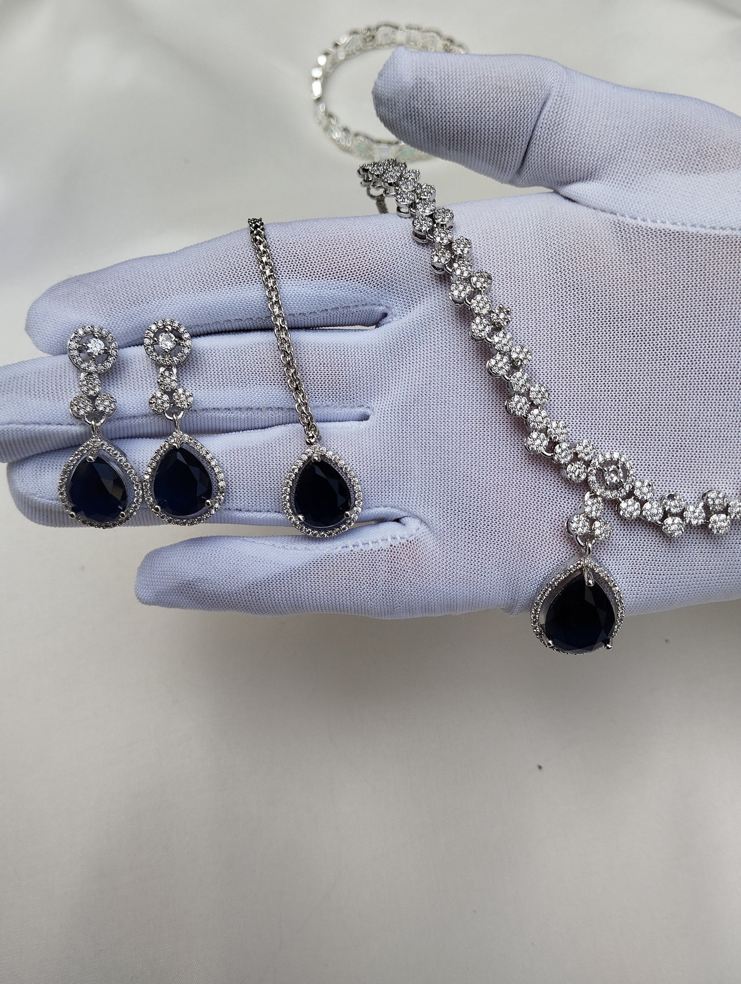 Midnight Sapphire Blue Diamond Cut Necklace Set with Maang Tikka and Earings