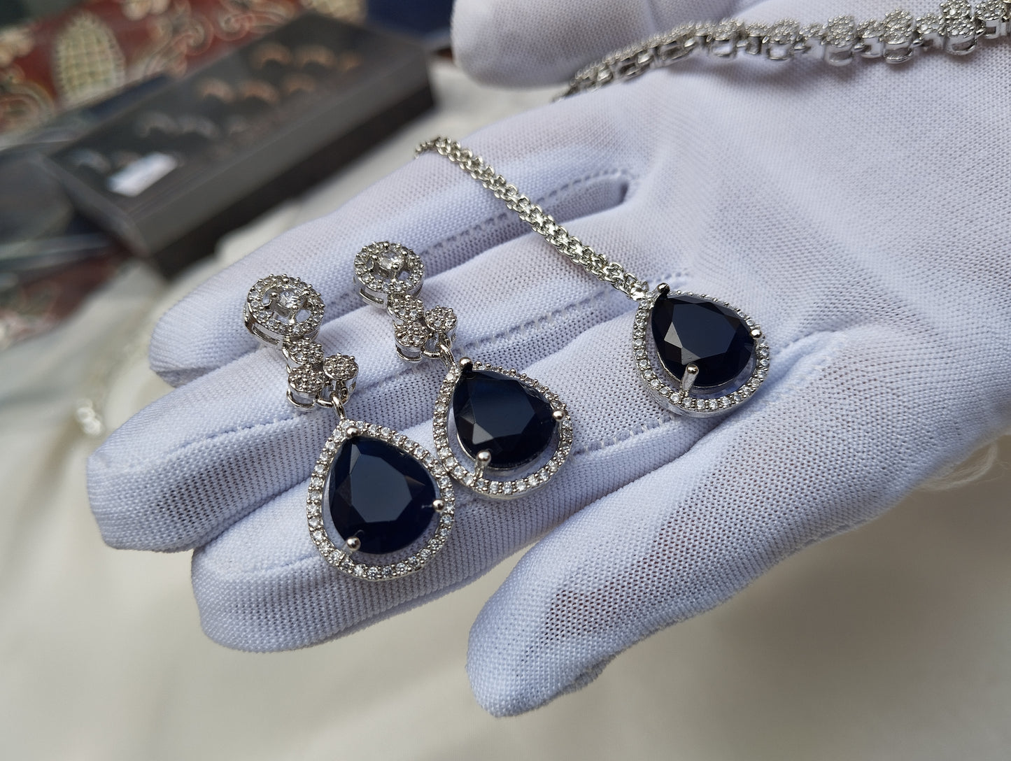 Midnight Sapphire Blue Diamond Cut Necklace Set with Maang Tikka and Earings