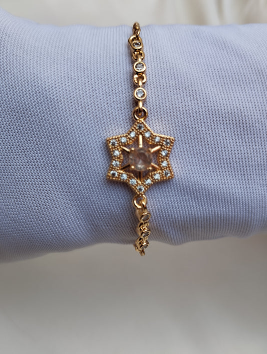 Celestial Star Bracelet with Champagne Stone in Gold