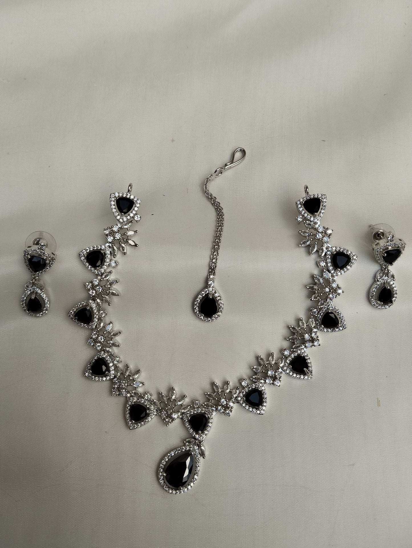 Black Necklace Set - Bridal Jewelry with Earrings & Tikka