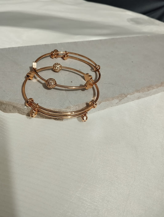 Adjustable Golden Bracelet Kara for Women