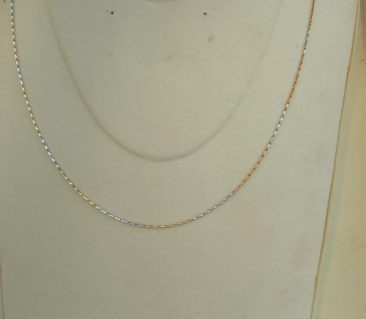 Delicate Two-Tone Twisted Chain Necklace – Gold & Silver